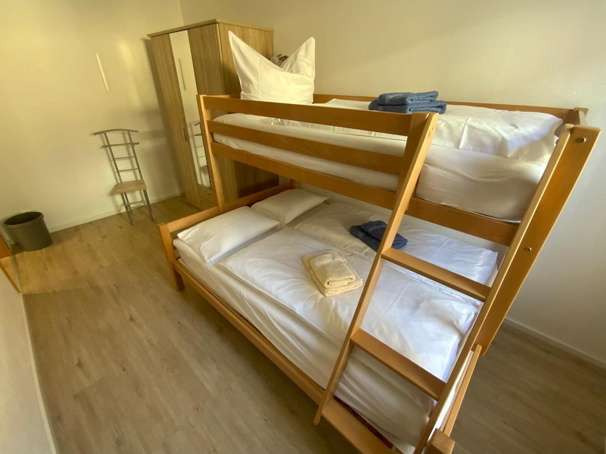 Ferienwohnung Am Anger แวร์นิกโกโรเดอ ภายนอก รูปภาพ
